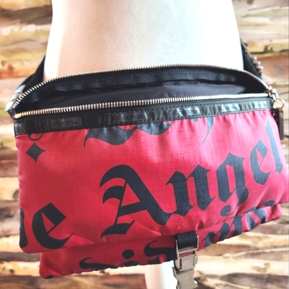 L.A.M.B. Gwen Stefani Makeup LeSportsac Red Rare Double Bum Waist Fanny Belt Bag - Picture 2 of 16